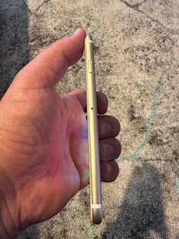 APPLE IPHONE 6S 128 GB Zlatý - 3