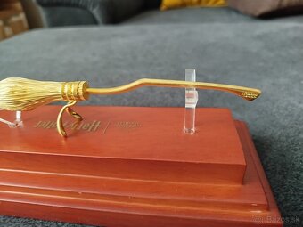 zlato striebro minca proof Harry Potter nimbus 2000 3D - 3