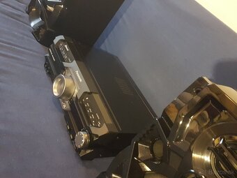 Hi fi veža/rádio zn.Panasonic SC akx 710 - 3