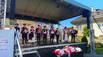 Prenajom pódia s prestrešením - 3