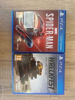 Predám PlayStation 4 (PS4) – Kompletný set s hrami - 3