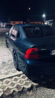 Opel Vectra B - 3