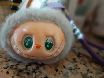 Predám LABUBU spieva a bliká ELADÓ énekló LABUBU 9-€ - 3