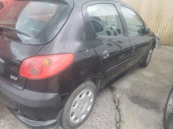 Peugeot 206, 1.1 benzin - 3