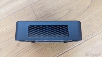 Intel NUC mini PC (BOXNUC8i5BEK) - 3