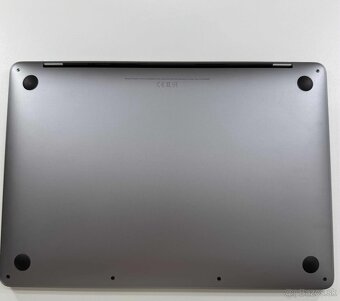 Apple MacBook Pro 13” (2020) - 3