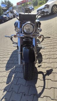 Suzuki Intruder 1800 vlr - 3