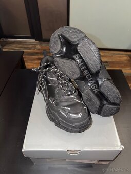 BALENCIAGA TRIPLE S - 3