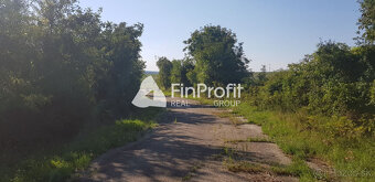 Predám pozemok Nitra - Lehota 2694m2. - 3