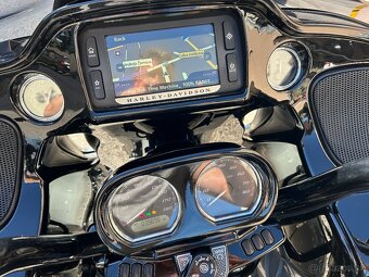 Harley Davidson Road Glide - 3