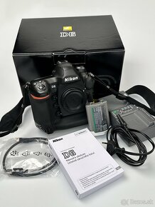 Nikon D6 - 3