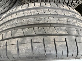Pirelli P Zero - 21” pneumatiky - 3