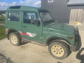 Suzuki Samurai - 3