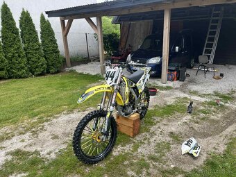 Predám suzuki rmz 250 - 3