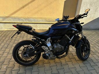 Predam Yamaha MT07 - 3