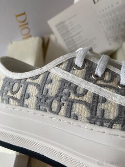 Christian Dior - 3