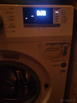Automatická práčka BeKo trieda A top stav cena 120€ - 3
