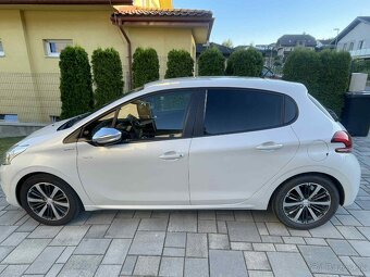 Predám Peugeot 208 - 3