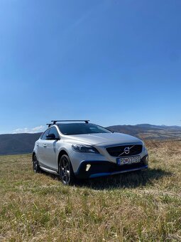 Volvo V40 Cross Country D2 Momentum Pro, Veľmi dobrý stav - 3
