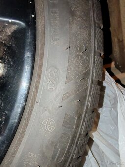 Pneumatiky 245/45 R17 - 3