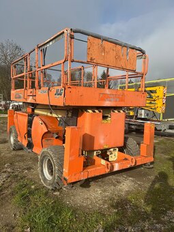 nožnicová plošina JLG 4394RT - 3