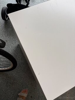 Stolík písací Ikea Malm - 3