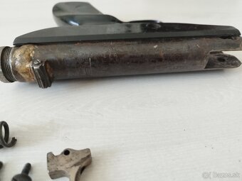 Predám diely na Slavia Tex 086 - 3