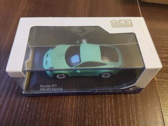 Porsche 911 992 GT3 Touring 1:43 - 3