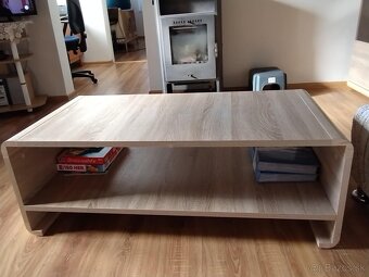 Konferenčný stolík - 3