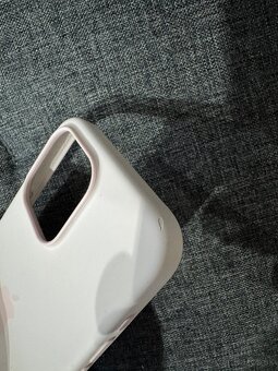 Obal na Apple iPhone 15ProMax - 3