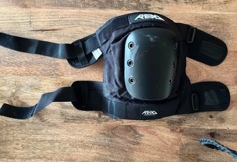 Kolenné chrániče REKD Pro Ramp M - 3