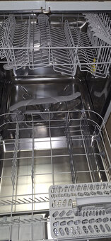 Umyvačka riadu AEG - 3