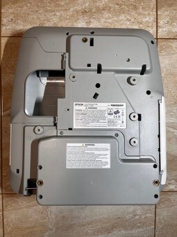 Projektor Epson EB-685W - 3