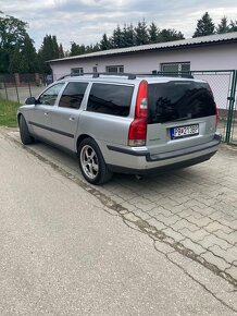 Volvo v70 2.4 d5 120kw - 3