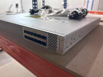 Cisco Catalyst 8500-12X 6kusov PN C8500-12X - 3