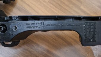 Predam drziak golf 6 variant - 3