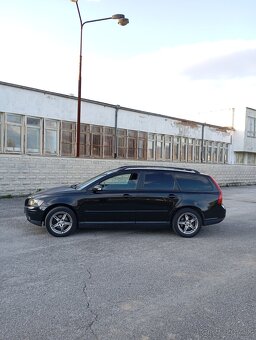 Volvo V50 - 3
