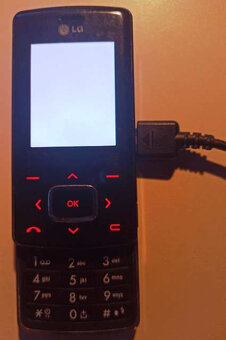 Retro mobily rôznych značiek - funkčné - 3