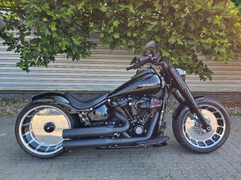 HARLEY DAVIDSON FAT BOY 114 EASTSIDE CUSTOM - 3