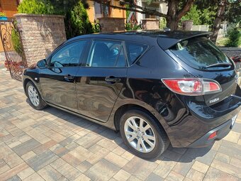Mazda 3---1.6i-benzin--77Kw-105Ps-najazdené.-157300km - 3