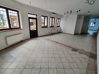 Obchodný priestor / Kaviareň - 3