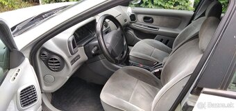 Renault Laguna - 3