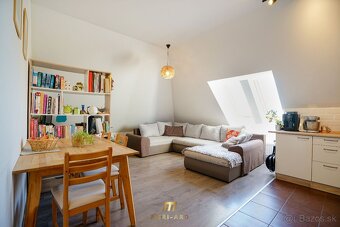 3-izbový podkrovný byt s parkovaním v pokojnej časti Rajky - 3