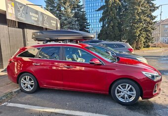 Hyundai i30 kombi, automat, ťažné, zimné/letné komplety - 3