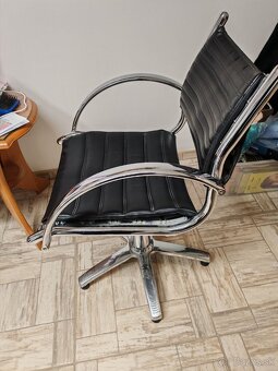 Kadernícke kreslo - 3