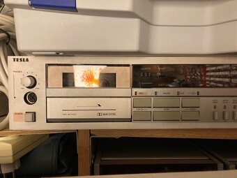 Kazetový magnetofón Tesla SM261 - 3