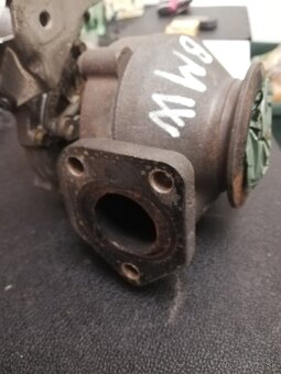 Predám turbo na BMW - 3
