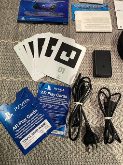 PS VITA PCH-1004 Oled 16GB / komplet box - 3