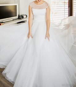 Bodkovane svadobné šaty - 3