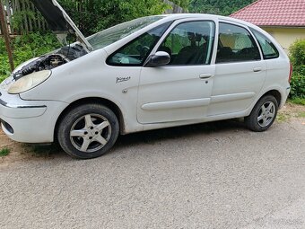 Xsara Picasso 1.6 Hdi 2007 - MNP - 3